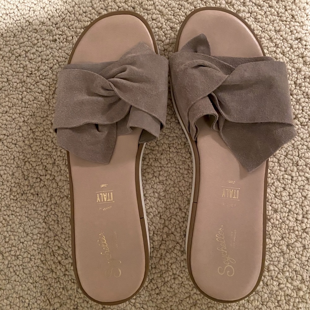 Seychelles suede sandal